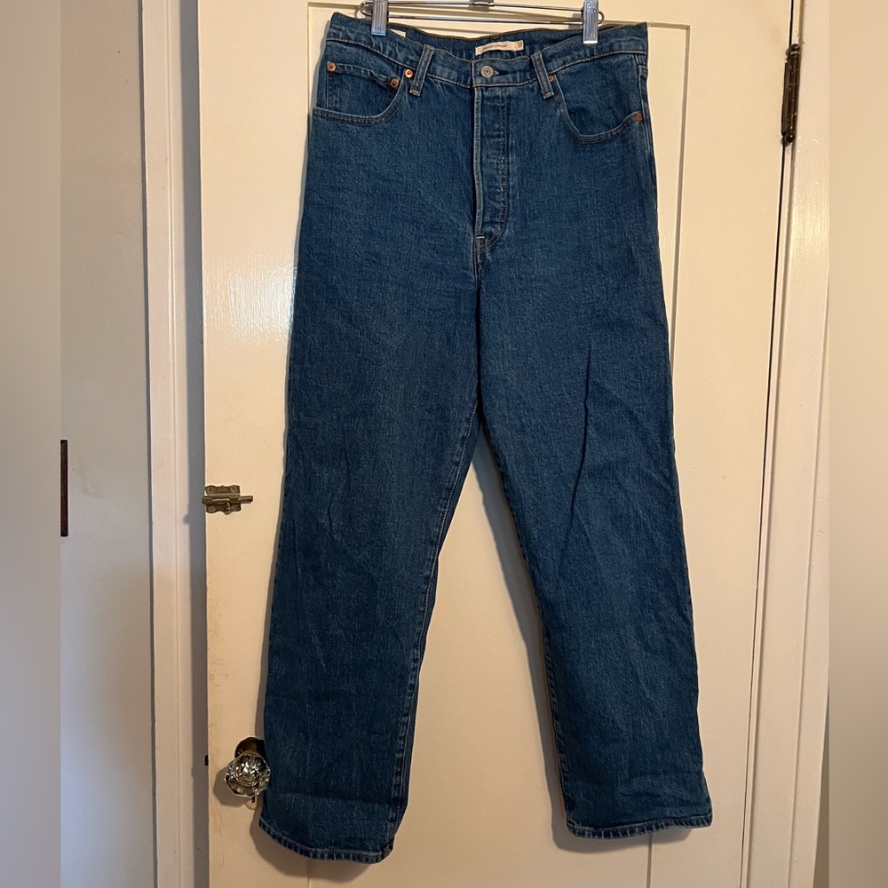 Levis ribcage straight jeans